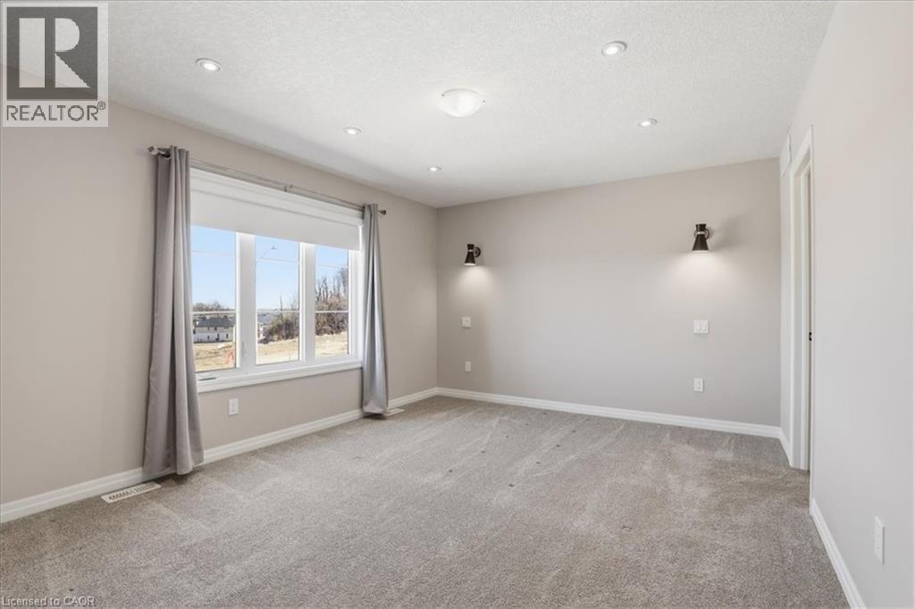 127 Dunnigan Drive, Kitchener, Ontario  N2B 0B1 - Photo 13 - 40816671