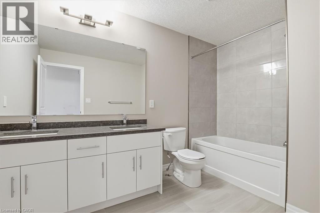 127 Dunnigan Drive, Kitchener, Ontario  N2B 0B1 - Photo 18 - 40816671