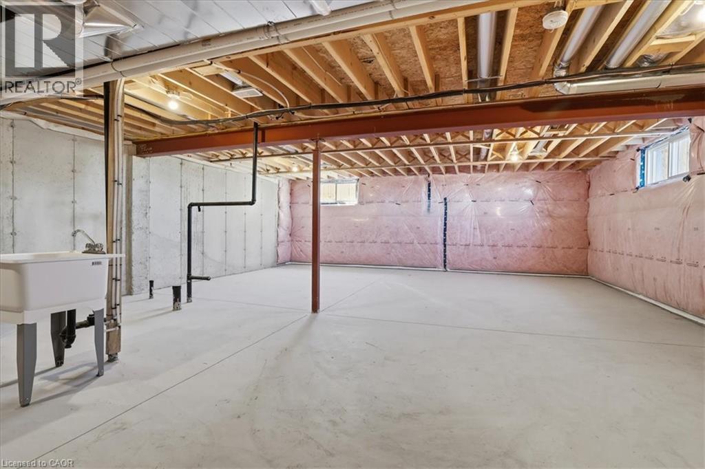 127 Dunnigan Drive, Kitchener, Ontario  N2B 0B1 - Photo 24 - 40816671