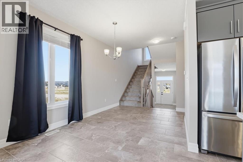 127 Dunnigan Drive, Kitchener, Ontario  N2B 0B1 - Photo 5 - 40816671