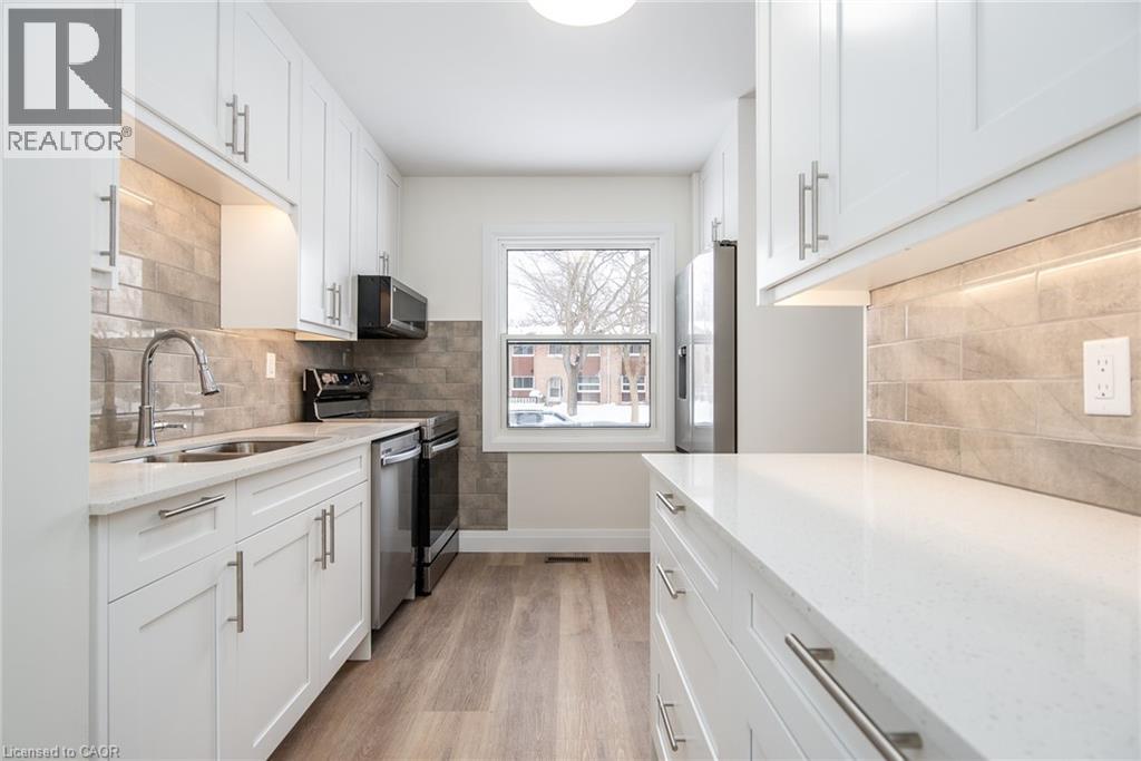 27 Queenston Drive, Kitchener, Ontario  N2B 2T8 - Photo 20 - 40816751