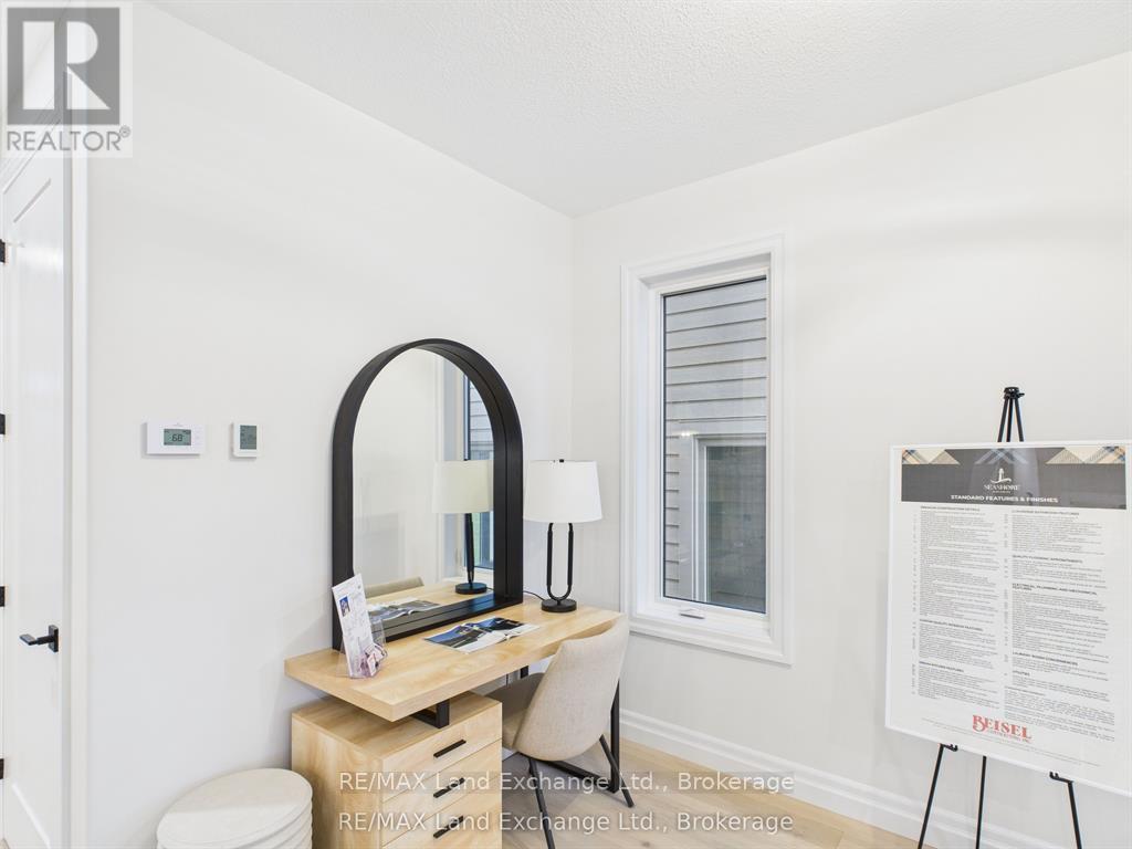 99 Inverness Street N, Kincardine, Ontario  N2Z 1J4 - Photo 11 - X12942564