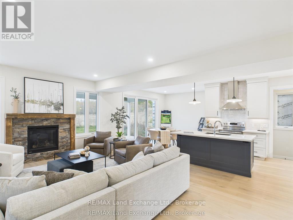 99 Inverness Street N, Kincardine, Ontario  N2Z 1J4 - Photo 9 - X12942564