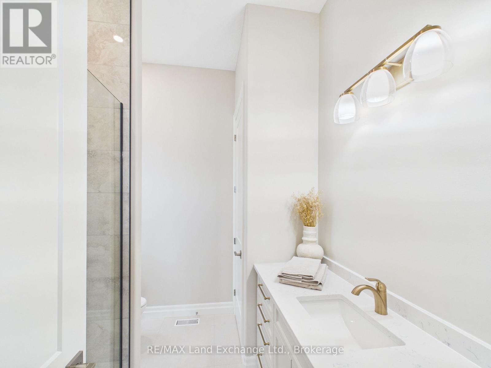 119 Inverness Street N, Kincardine, Ontario  N2Z 1J4 - Photo 12 - X12942566