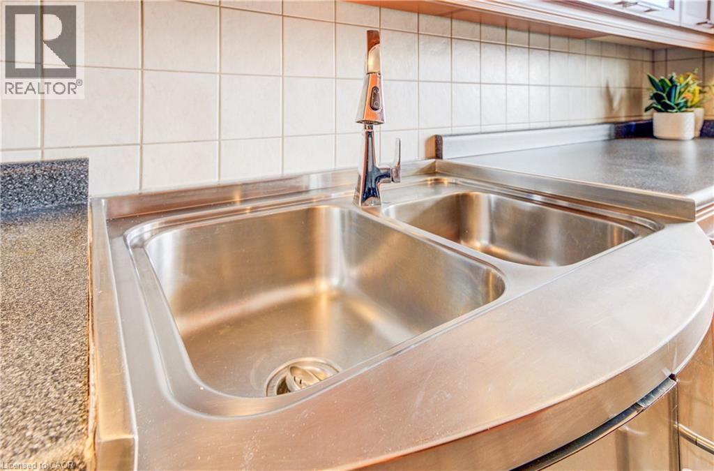 81 Church Street Unit# 1406, Kitchener, Ontario  N2G 4M1 - Photo 10 - 40816373