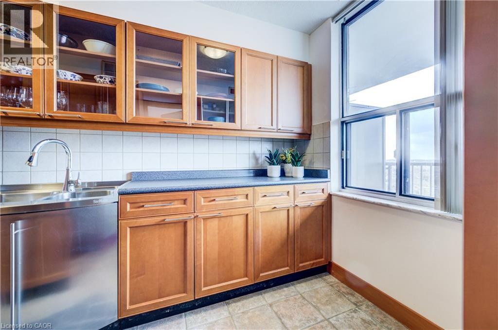 81 Church Street Unit# 1406, Kitchener, Ontario  N2G 4M1 - Photo 12 - 40816373