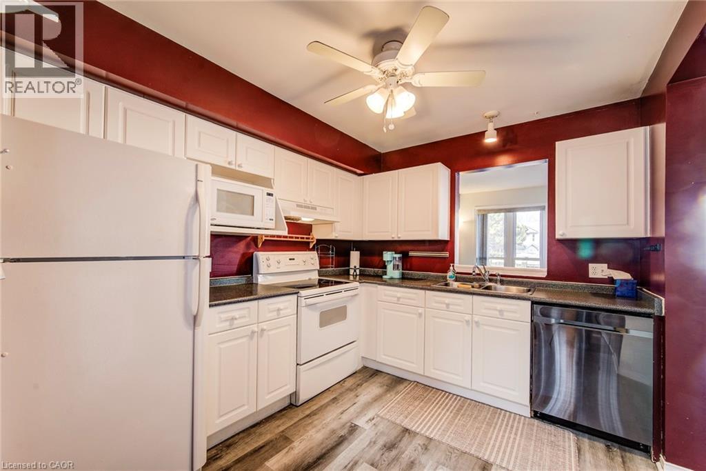 90 Mooregate Crescent Unit# 27, Kitchener, Ontario  N2M 5P7 - Photo 9 - 40812497