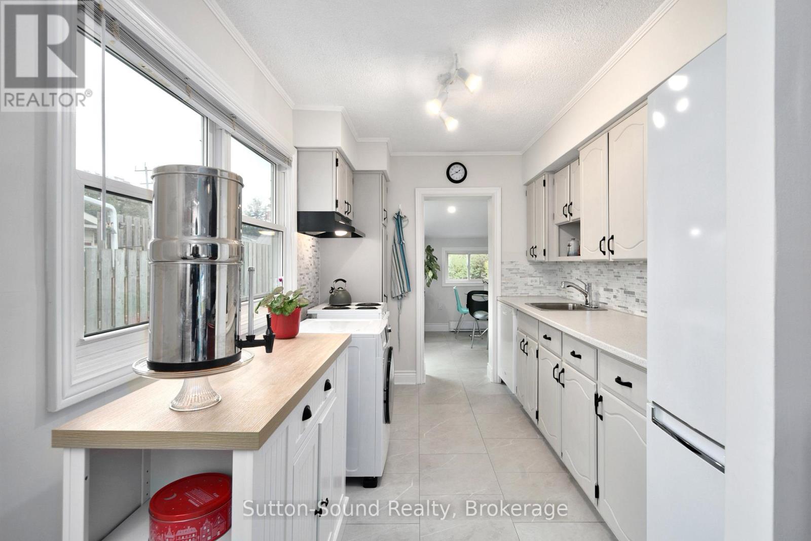 785 7th Street E, Owen Sound, Ontario  N4K 1J8 - Photo 10 - X12942626