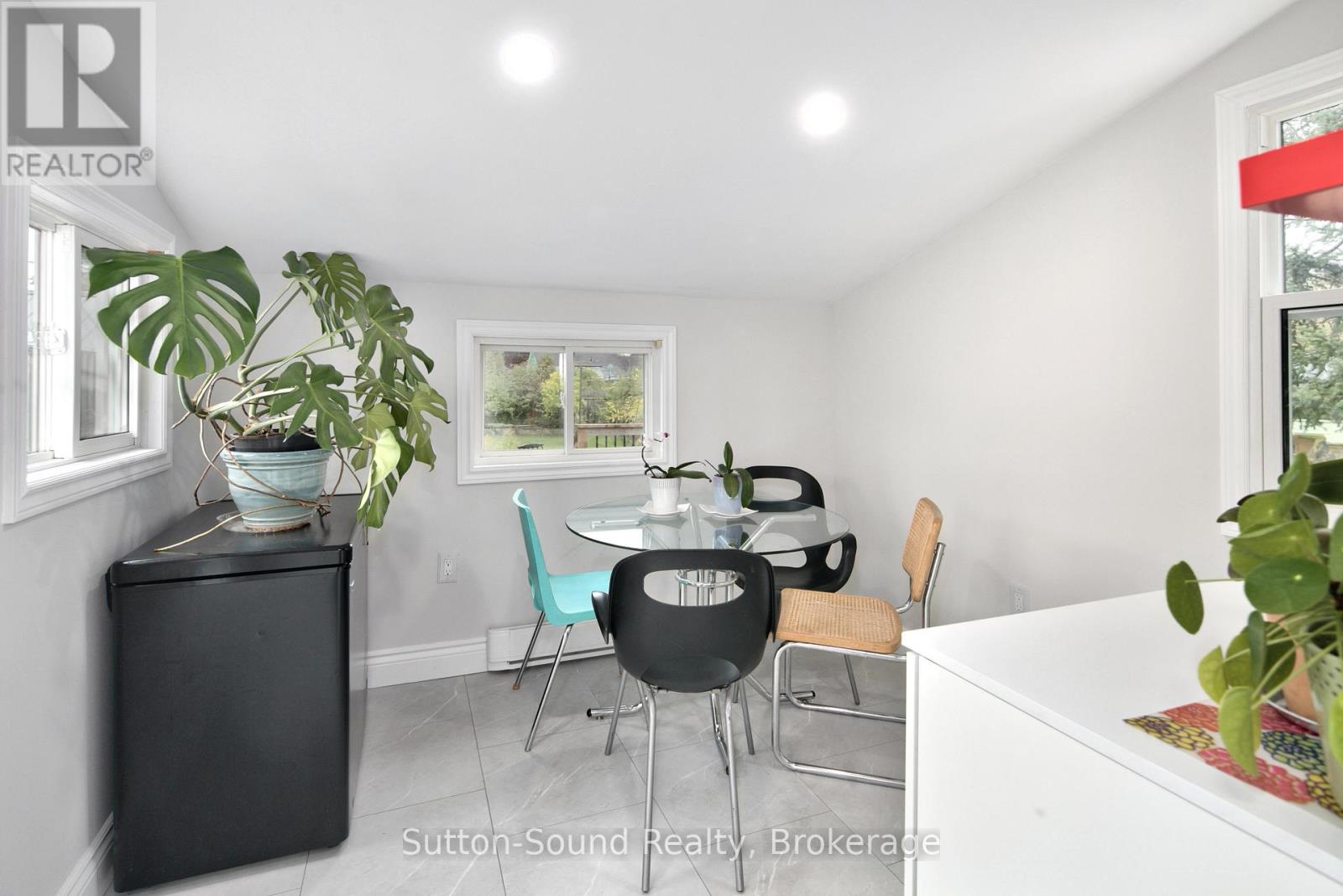 785 7th Street E, Owen Sound, Ontario  N4K 1J8 - Photo 14 - X12942626