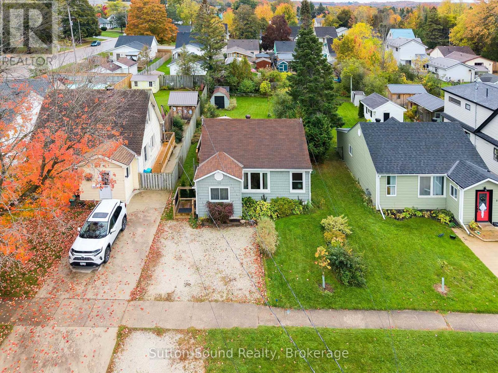 785 7th Street E, Owen Sound, Ontario  N4K 1J8 - Photo 3 - X12942626