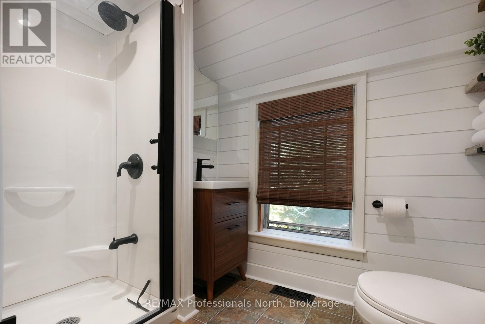 1005 Osgoode Road, Minden Hills, Ontario  K0M 2K0 - Photo 24 - X12942648