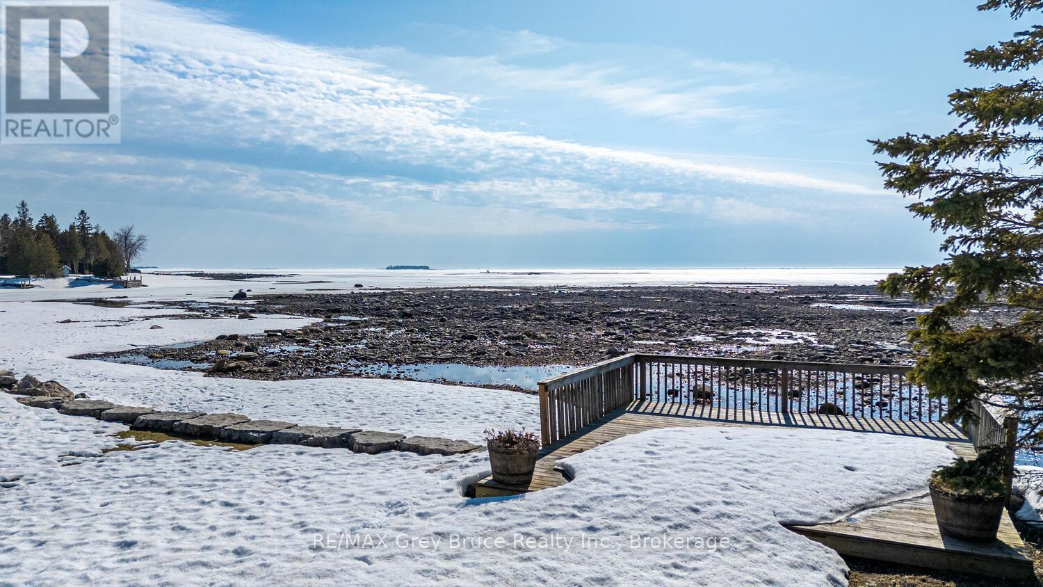 1208 Sunset Drive, South Bruce Peninsula, Ontario  N0H 2T0 - Photo 31 - X12942668