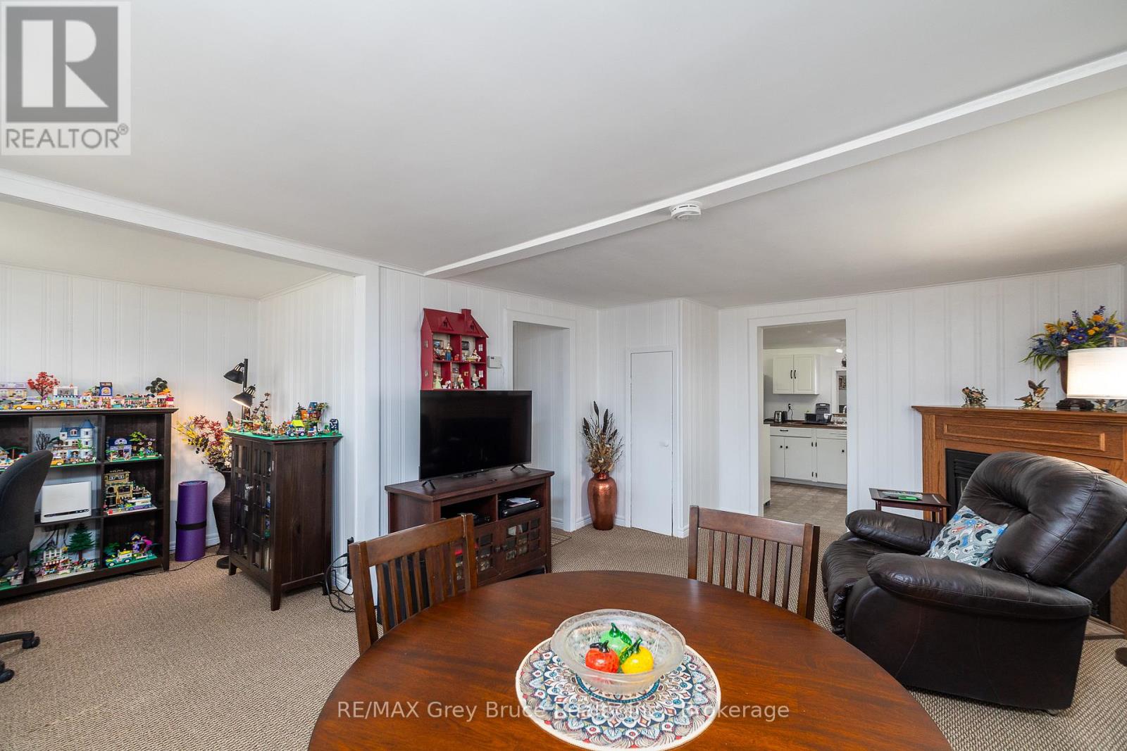 1075 6th Avenue W, Owen Sound, Ontario  N4K 5G8 - Photo 20 - X12942682