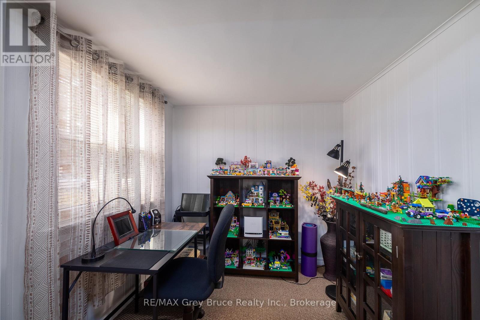 1075 6th Avenue W, Owen Sound, Ontario  N4K 5G8 - Photo 23 - X12942682