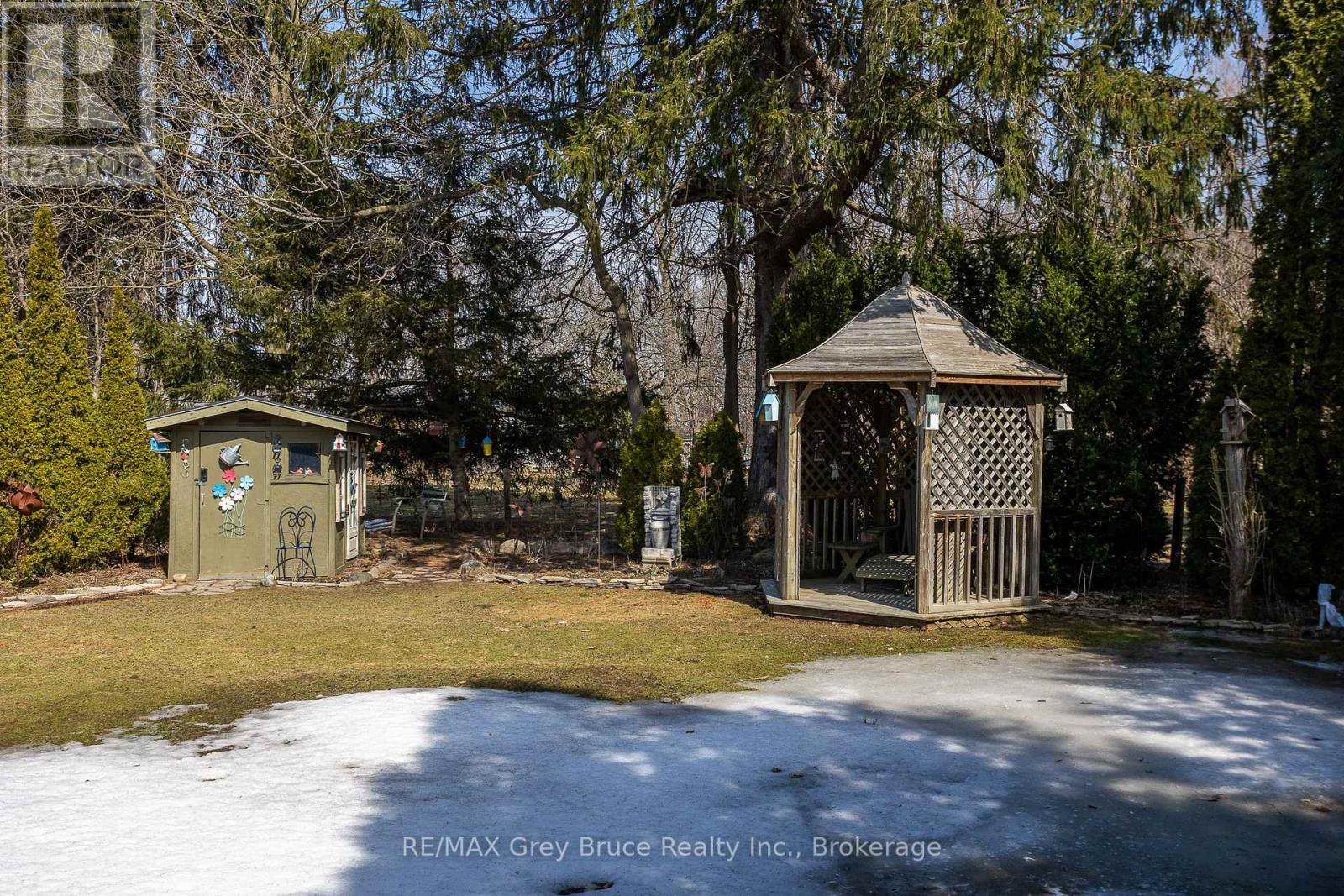 1075 6th Avenue W, Owen Sound, Ontario  N4K 5G8 - Photo 39 - X12942682