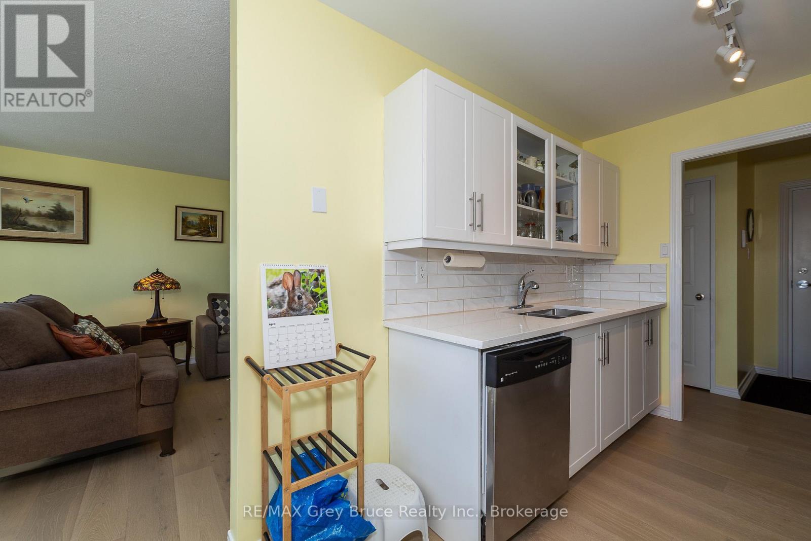 502 - 850 6th Street E, Owen Sound, Ontario  N4K 6T7 - Photo 14 - X12942704