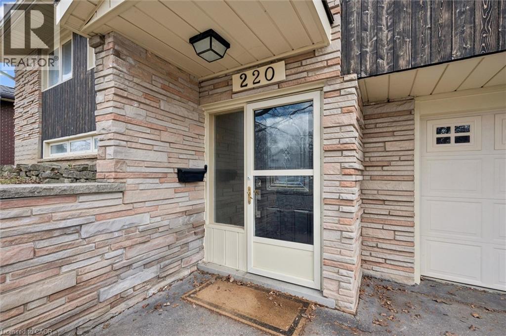 220 Mayfield Avenue, Waterloo, Ontario  N2J 3S5 - Photo 3 - 40816739