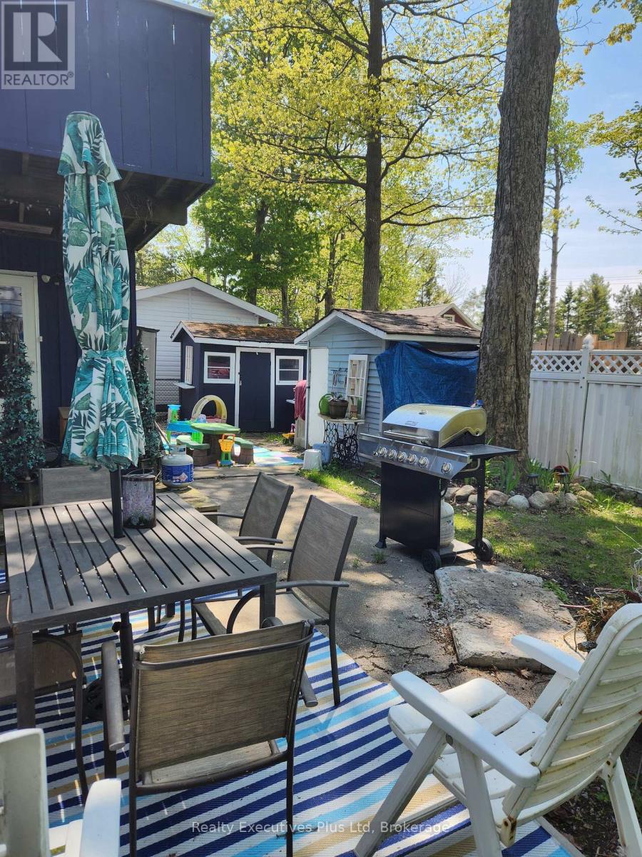 48 Tiny Beaches Road N, Tiny, Ontario  L0L 2J0 - Photo 16 - S12942774