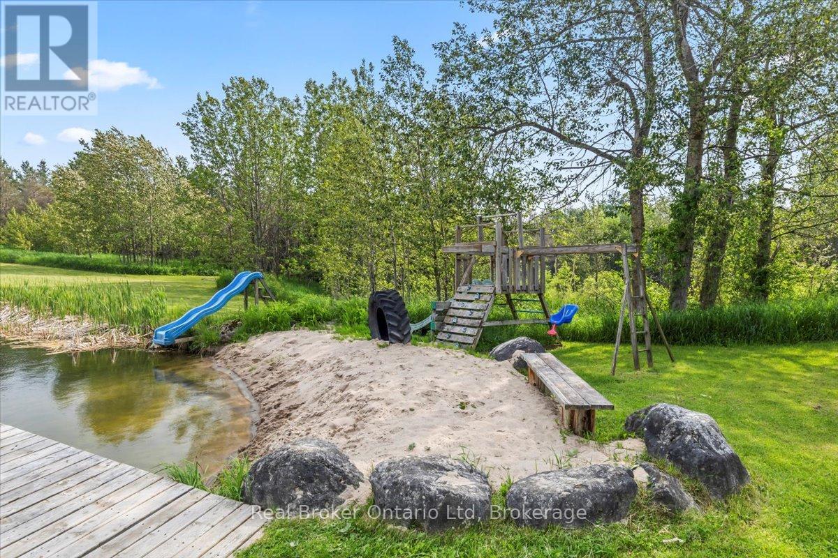 814222 Greenery Lane, Grey Highlands, Ontario  N0C 1E0 - Photo 14 - X12942738
