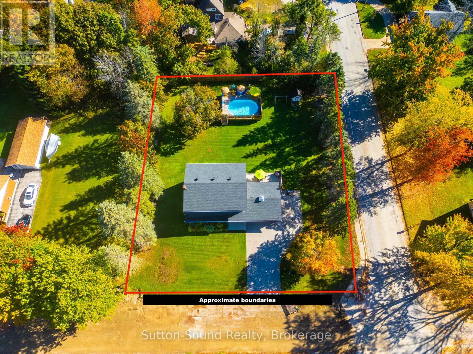 319 Gould Street, South Bruce Peninsula, Ontario  N0H 2T0 - Photo 3 - X12942796