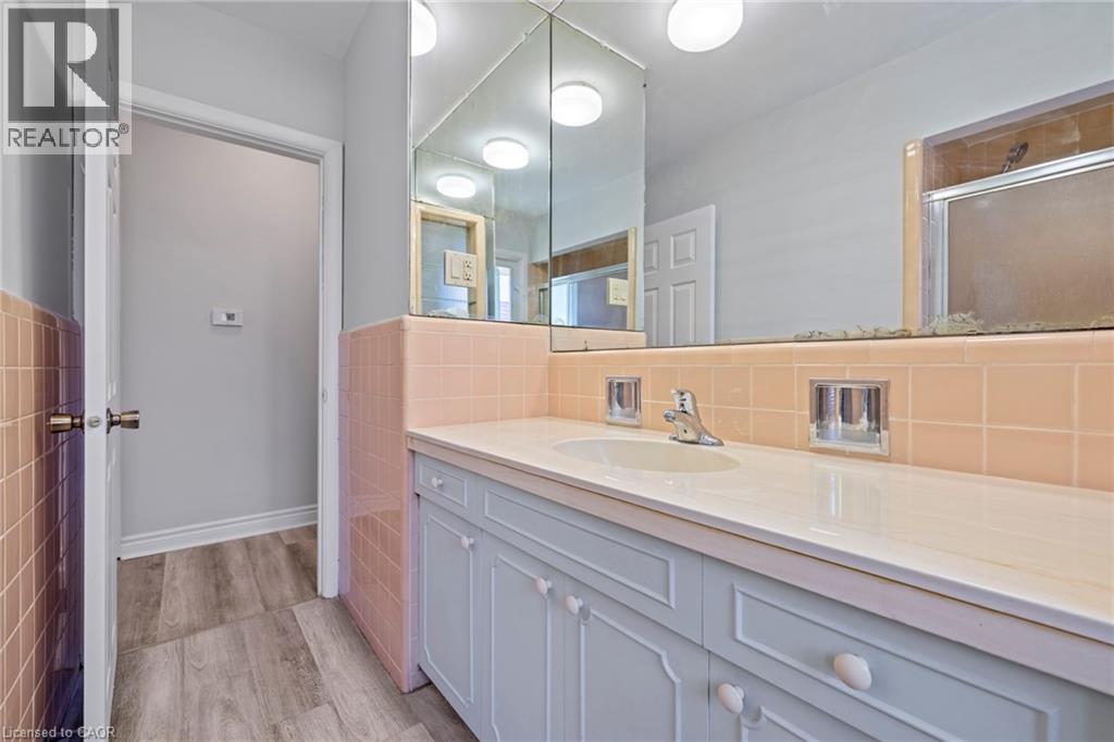 40 Bertram Drive, Dundas, Ontario  L9H 4T3 - Photo 24 - 40816760