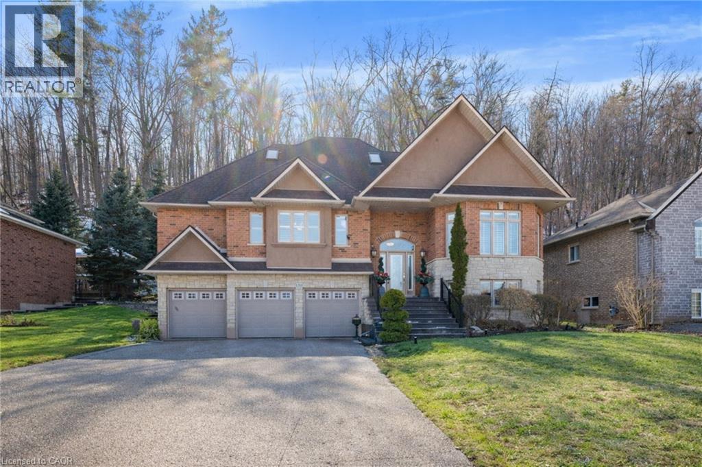 130 DORCHESTER Drive, Grimsby, Ontario