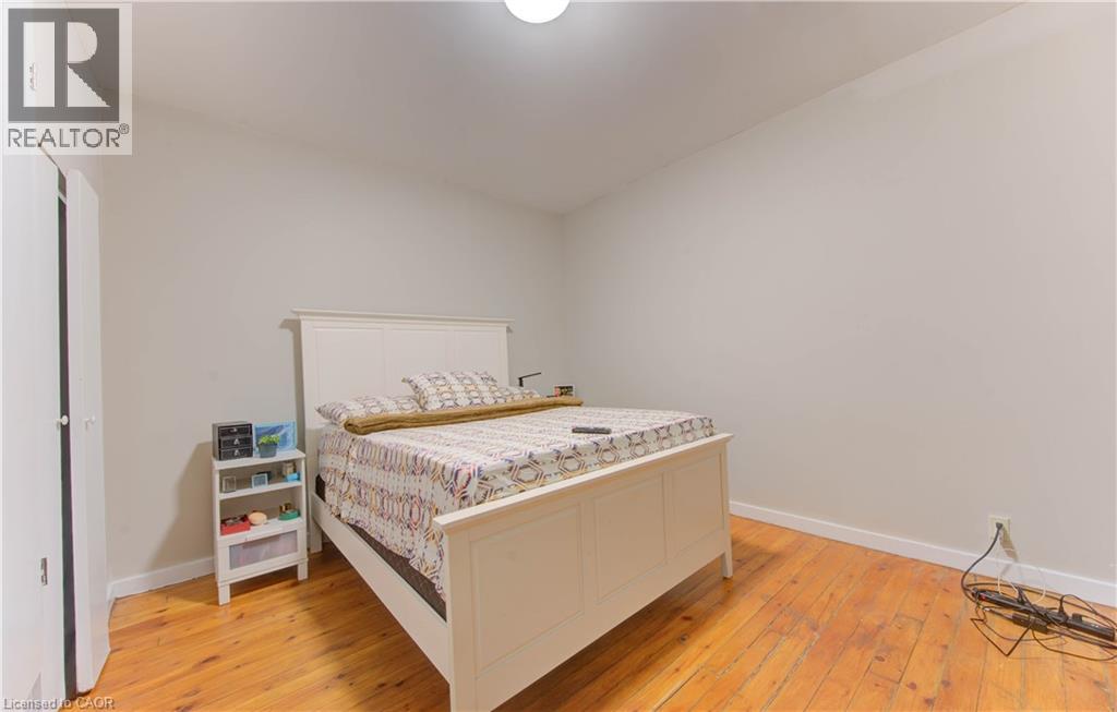 233 Lancaster Street E, Kitchener, Ontario  N2H 1N5 - Photo 11 - 40815911