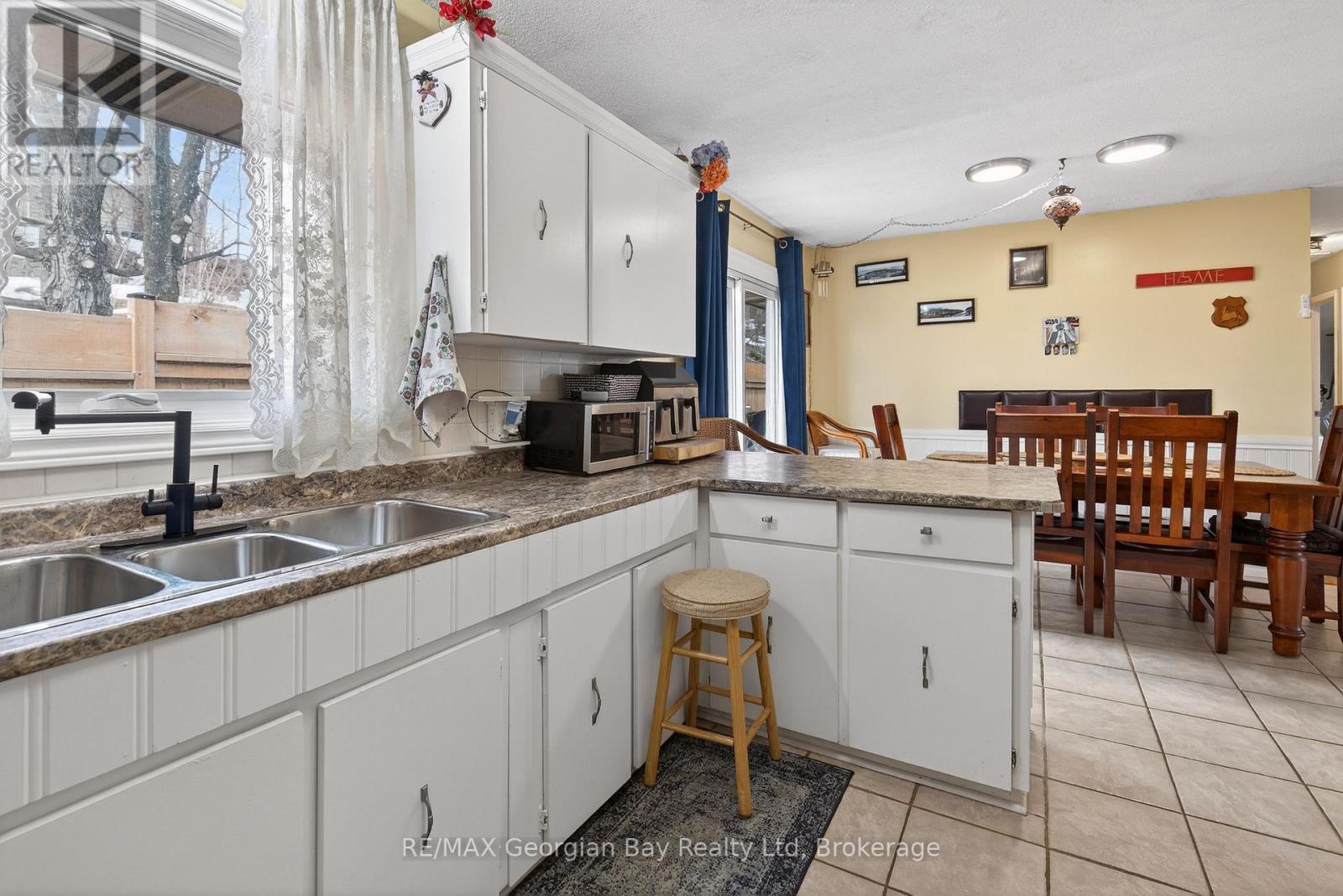 480 Broderick Street, Tay, Ontario  L0K 1R0 - Photo 11 - S12942832