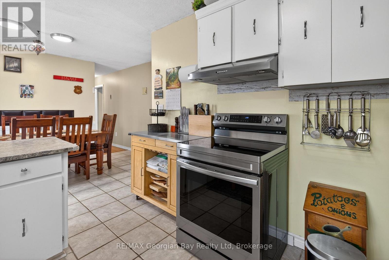 480 Broderick Street, Tay, Ontario  L0K 1R0 - Photo 12 - S12942832