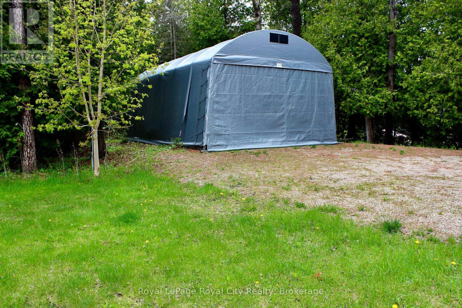 6339 6 Highway, Northern Bruce Peninsula, Ontario  N0H 2R0 - Photo 22 - X12942826