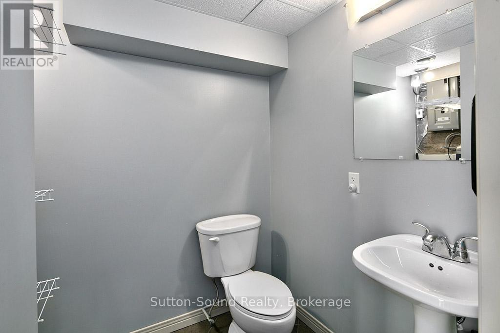 660 Main Street, South Bruce Peninsula, Ontario  N0H 2T0 - Photo 17 - X12942914