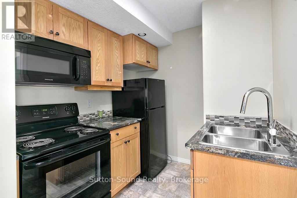 660 Main Street, South Bruce Peninsula, Ontario  N0H 2T0 - Photo 26 - X12942914