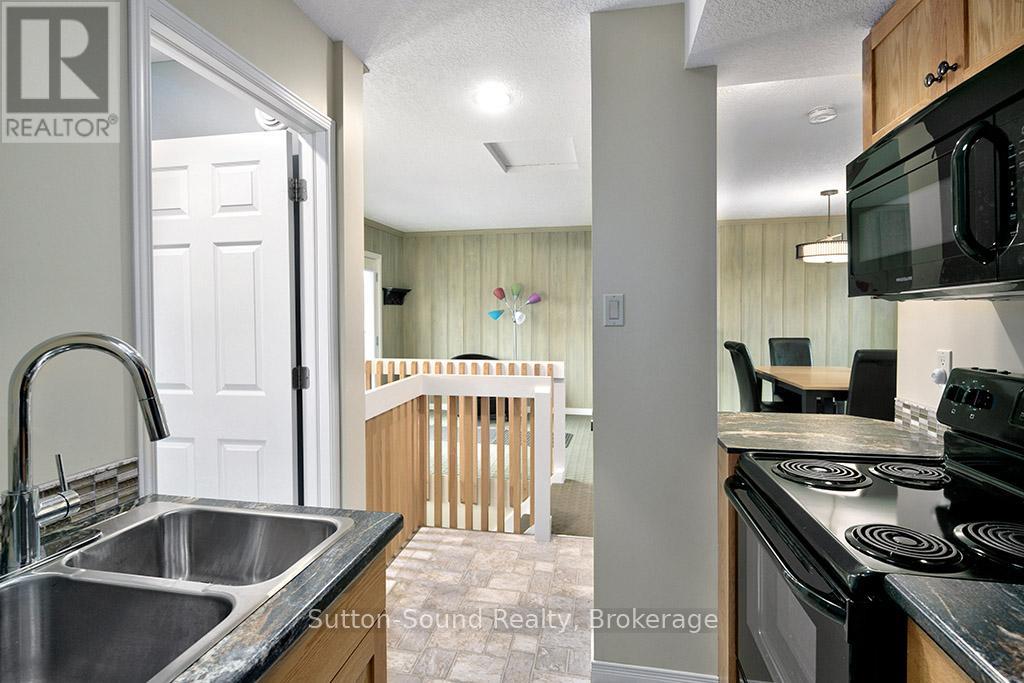 660 Main Street, South Bruce Peninsula, Ontario  N0H 2T0 - Photo 27 - X12942914