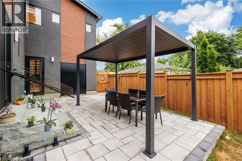 584 Walkers Line, Burlington, Ontario  L7N 2E5 - Photo 42 - 40816769