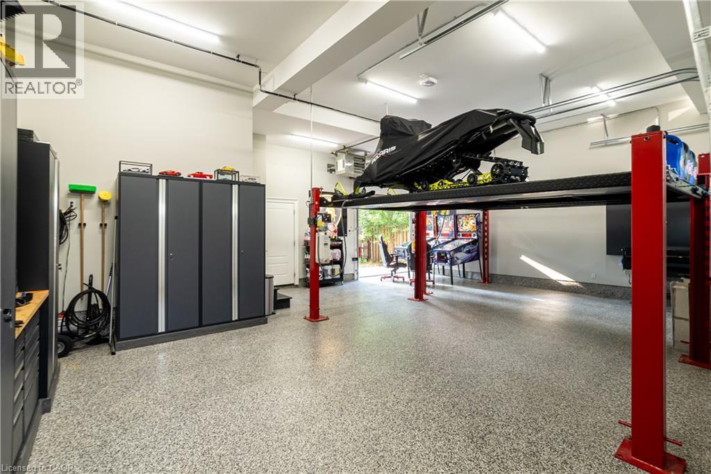 100 Seneca Drive, Ancaster, Ontario  L9G 3B8 - Photo 39 - 40816617