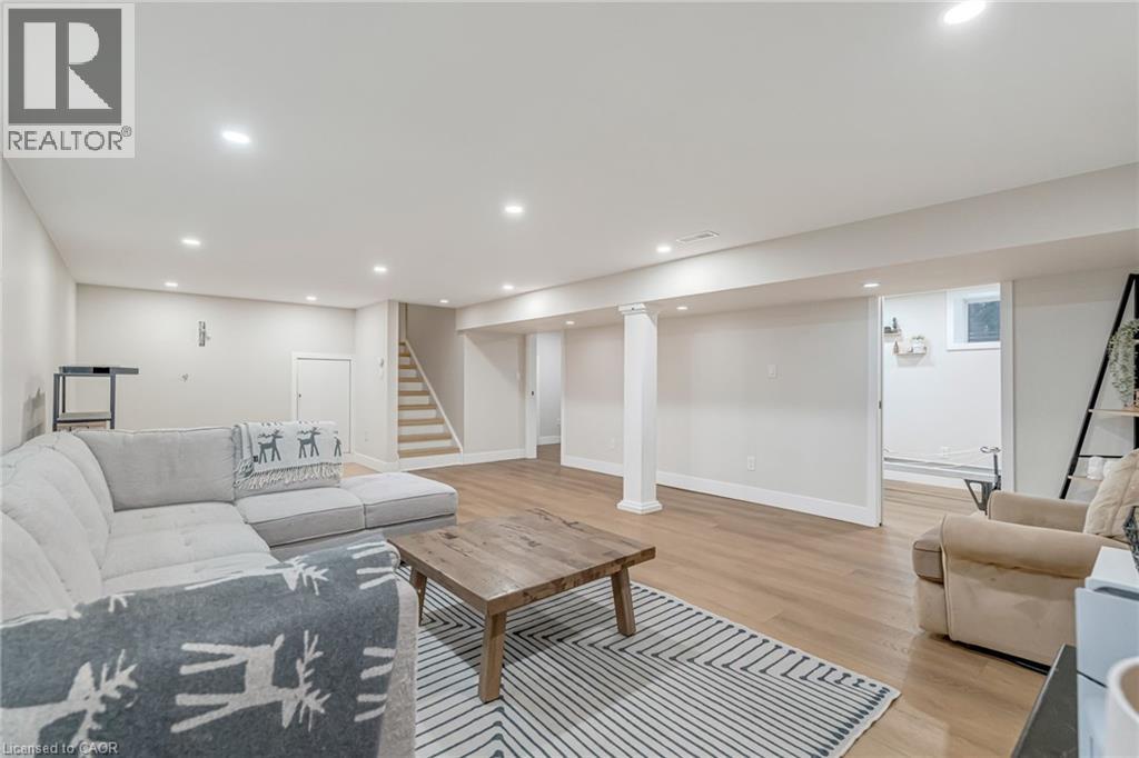 16 Bannisdale Way, Carlisle, Ontario  L0R 1H2 - Photo 36 - 40816021