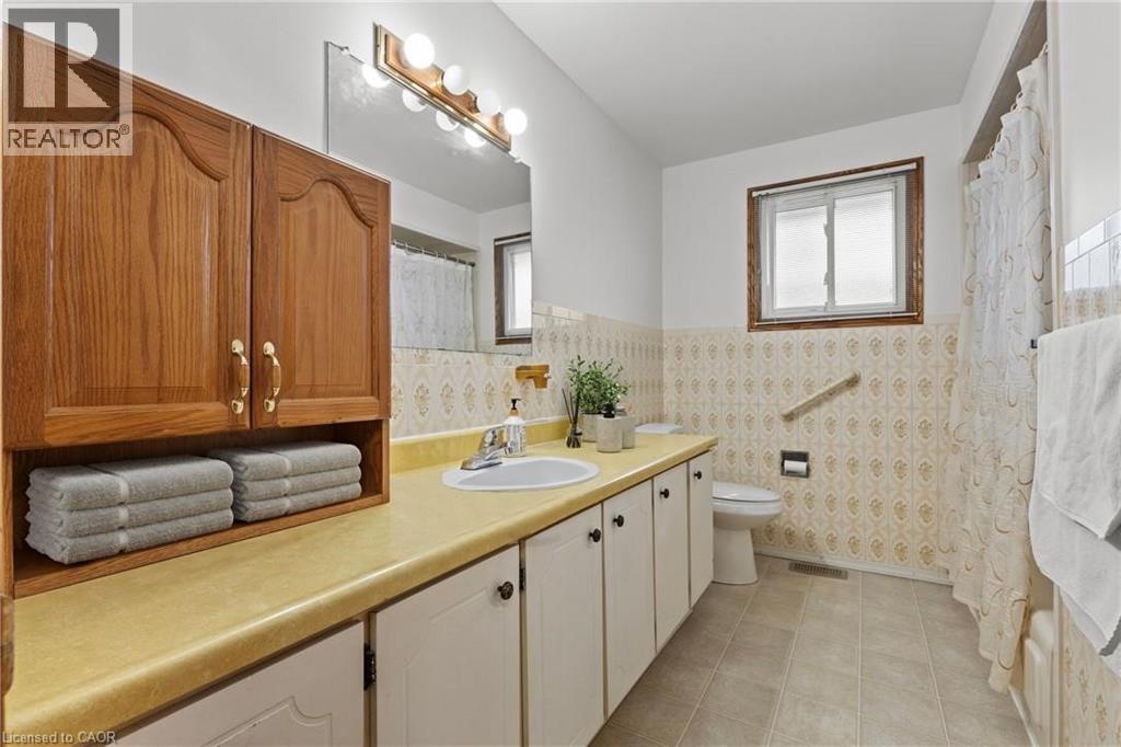 88 Glen Valley Drive, Hamilton, Ontario  L8K 5W5 - Photo 8 - 40816775