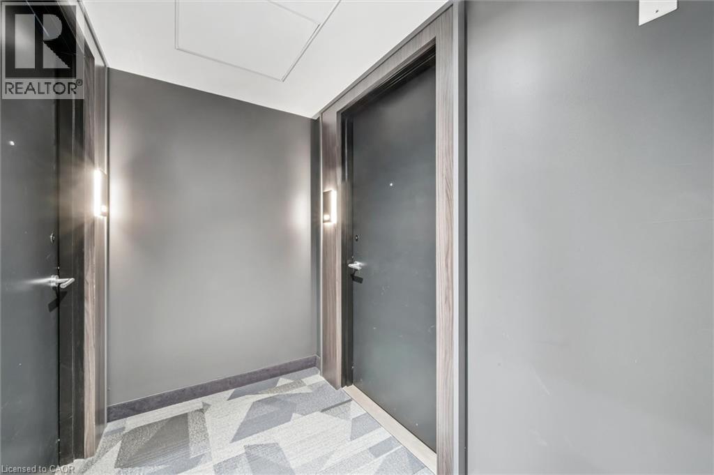 15 Wellington Street S Unit# 909, Kitchener, Ontario  N2G 0E4 - Photo 3 - 40816625