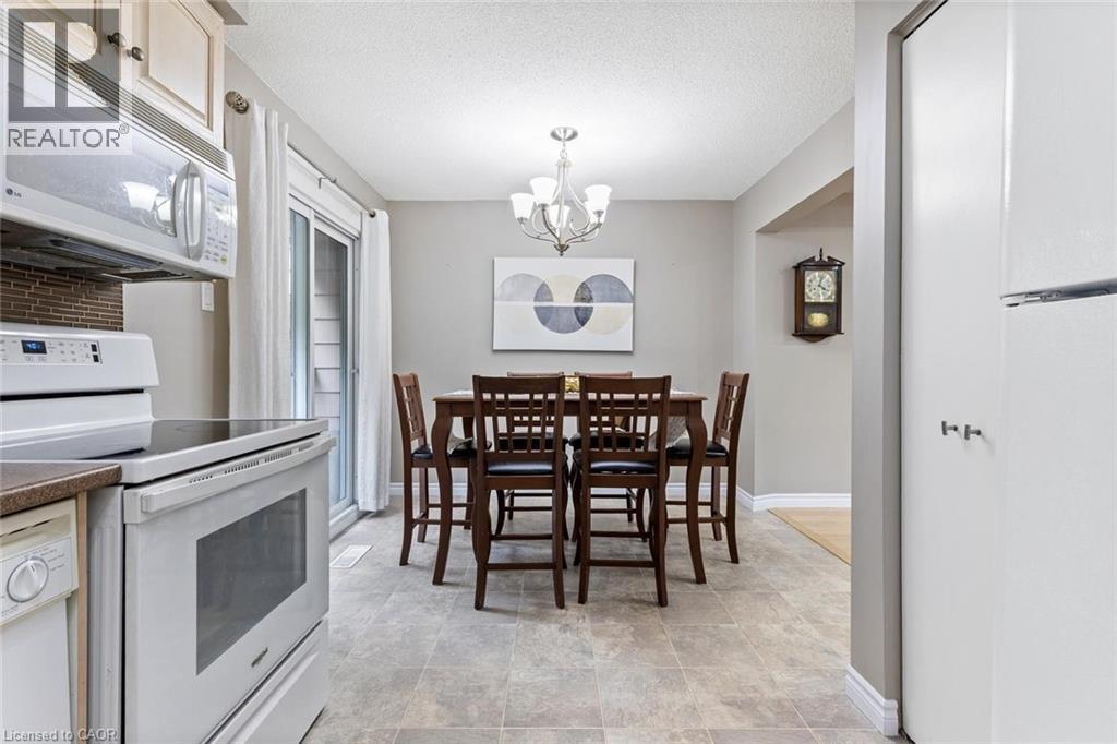 49 Cedarwoods Crescent Unit# 48, Kitchener, Ontario  N2C 2L1 - Photo 13 - 40816512