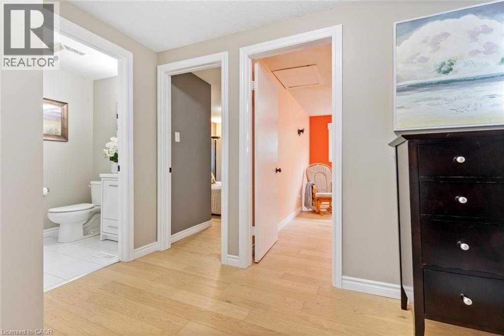 49 Cedarwoods Crescent Unit# 48, Kitchener, Ontario  N2C 2L1 - Photo 22 - 40816512