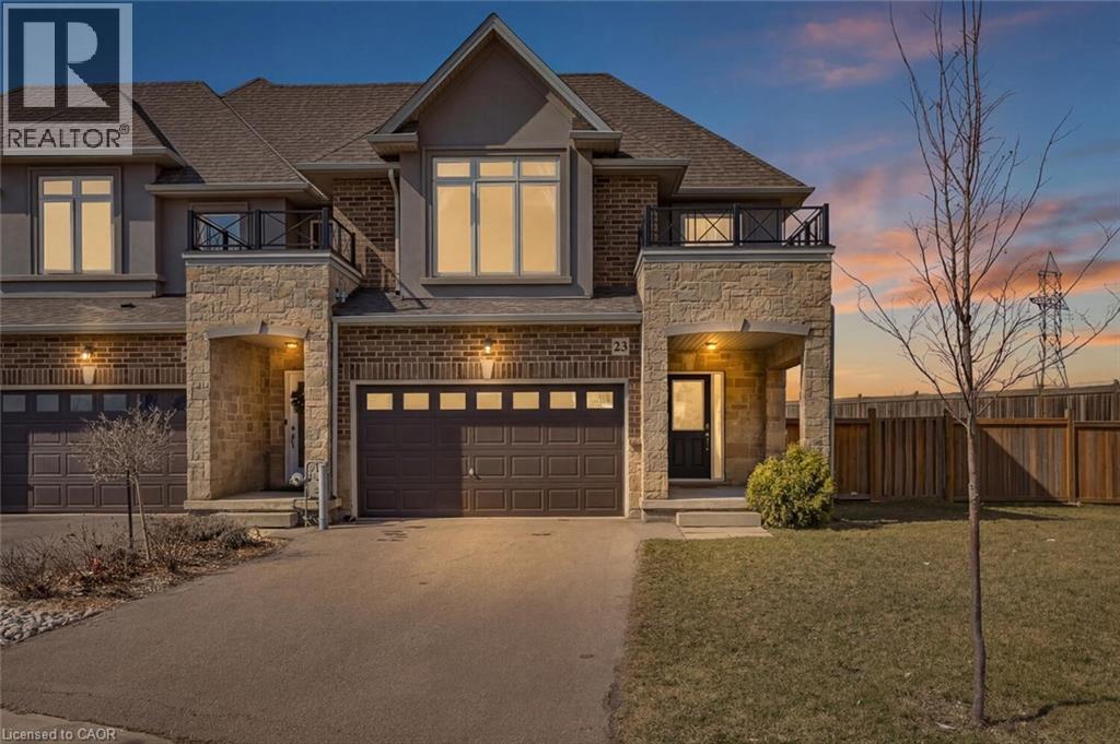 23 PINOT Crescent, Hamilton, Ontario