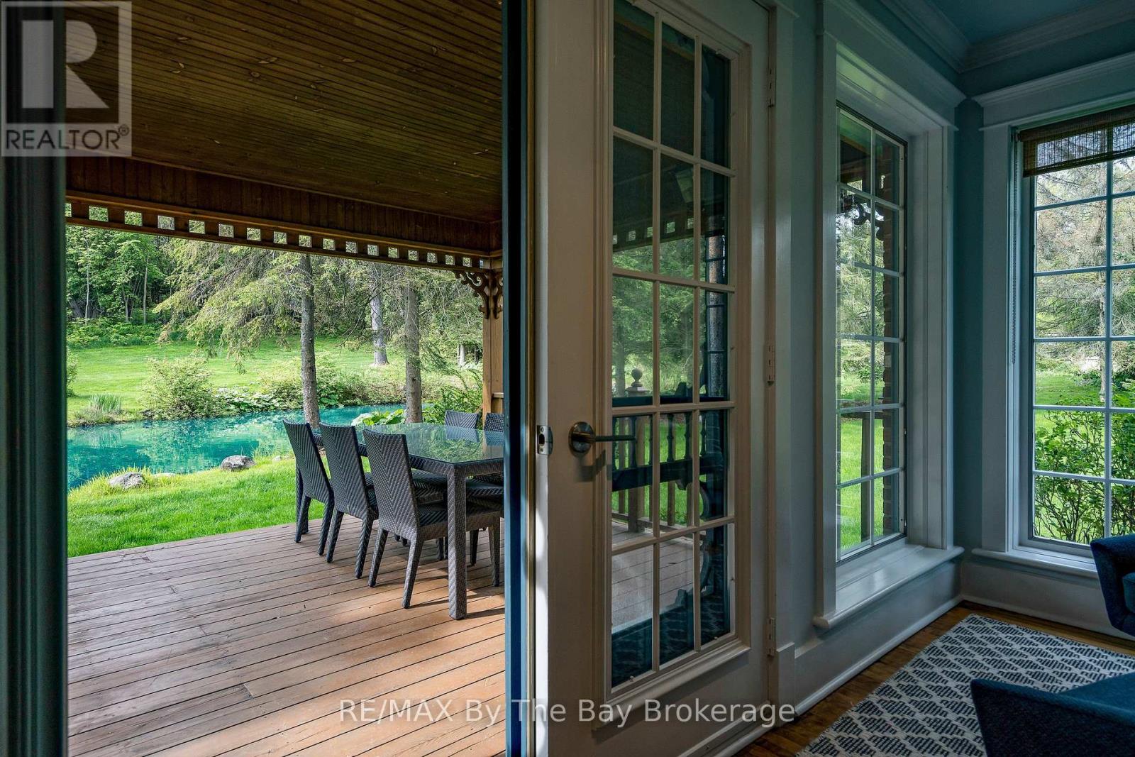 9 Purple Hill Lane, Clearview, Ontario  L0M 1G0 - Photo 14 - S12943104