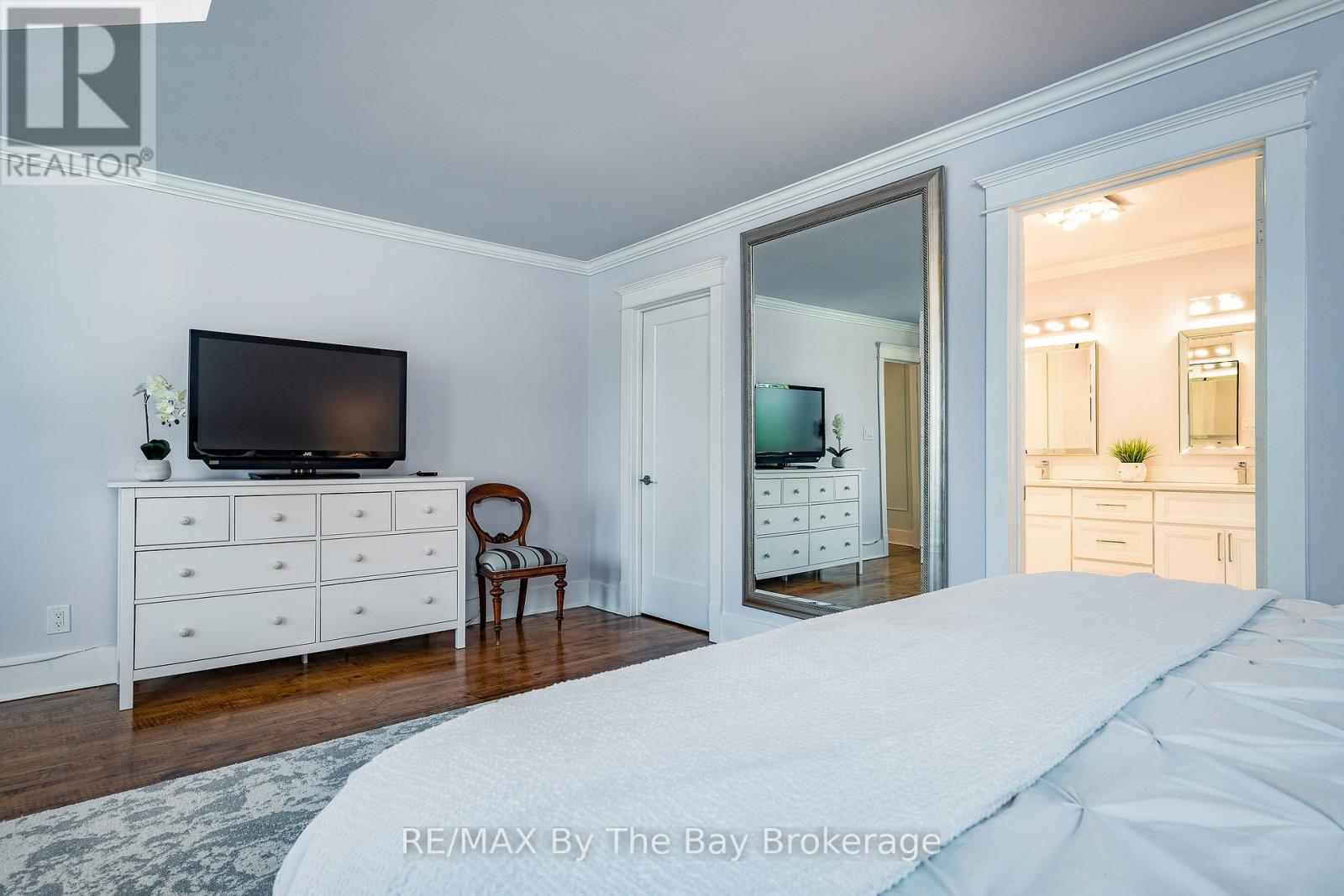 9 Purple Hill Lane, Clearview, Ontario  L0M 1G0 - Photo 29 - S12943104