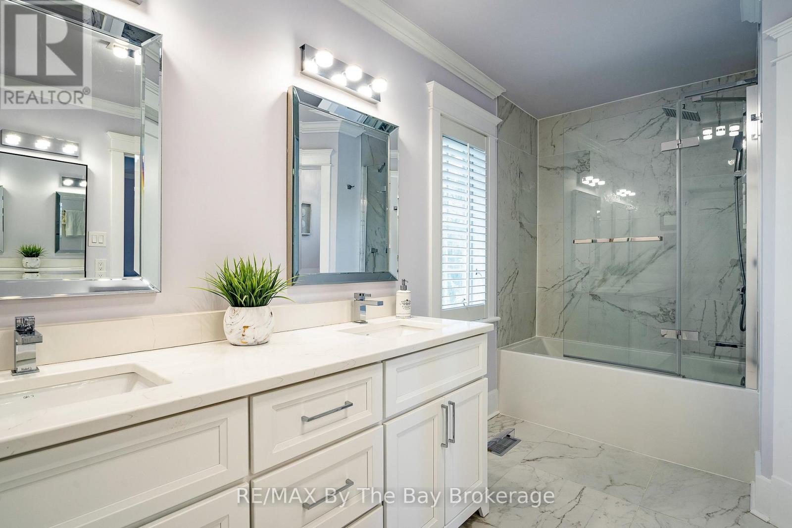 9 Purple Hill Lane, Clearview, Ontario  L0M 1G0 - Photo 32 - S12943104