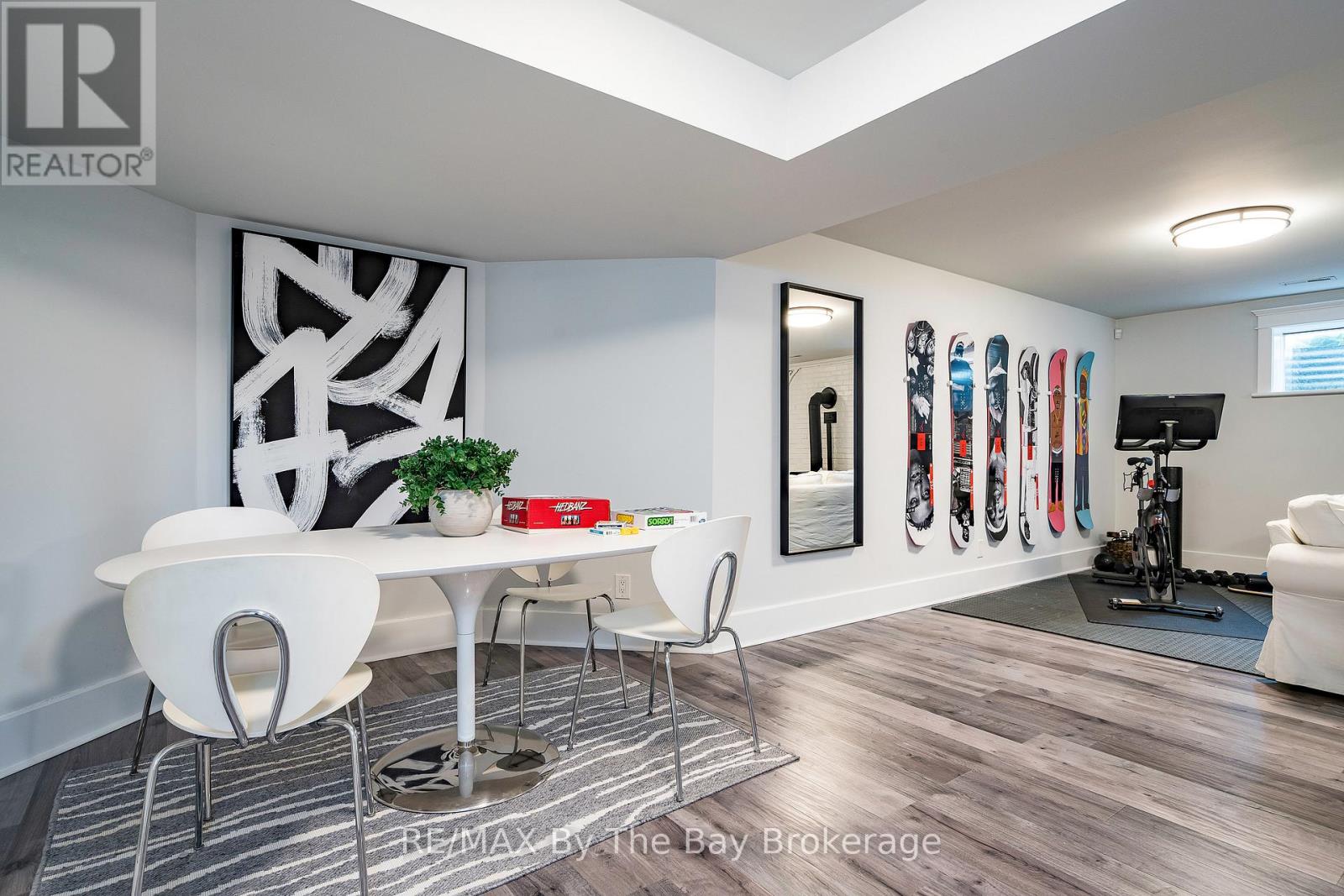 9 Purple Hill Lane, Clearview, Ontario  L0M 1G0 - Photo 44 - S12943104