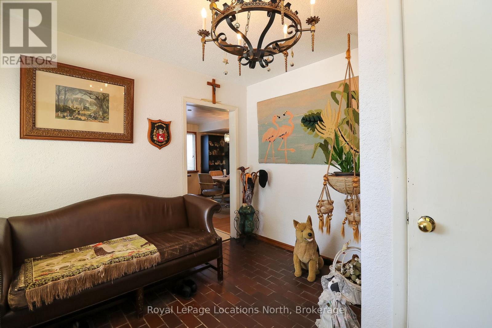 1320 River Road W, Wasaga Beach, Ontario  L9Z 2W6 - Photo 6 - S12943116