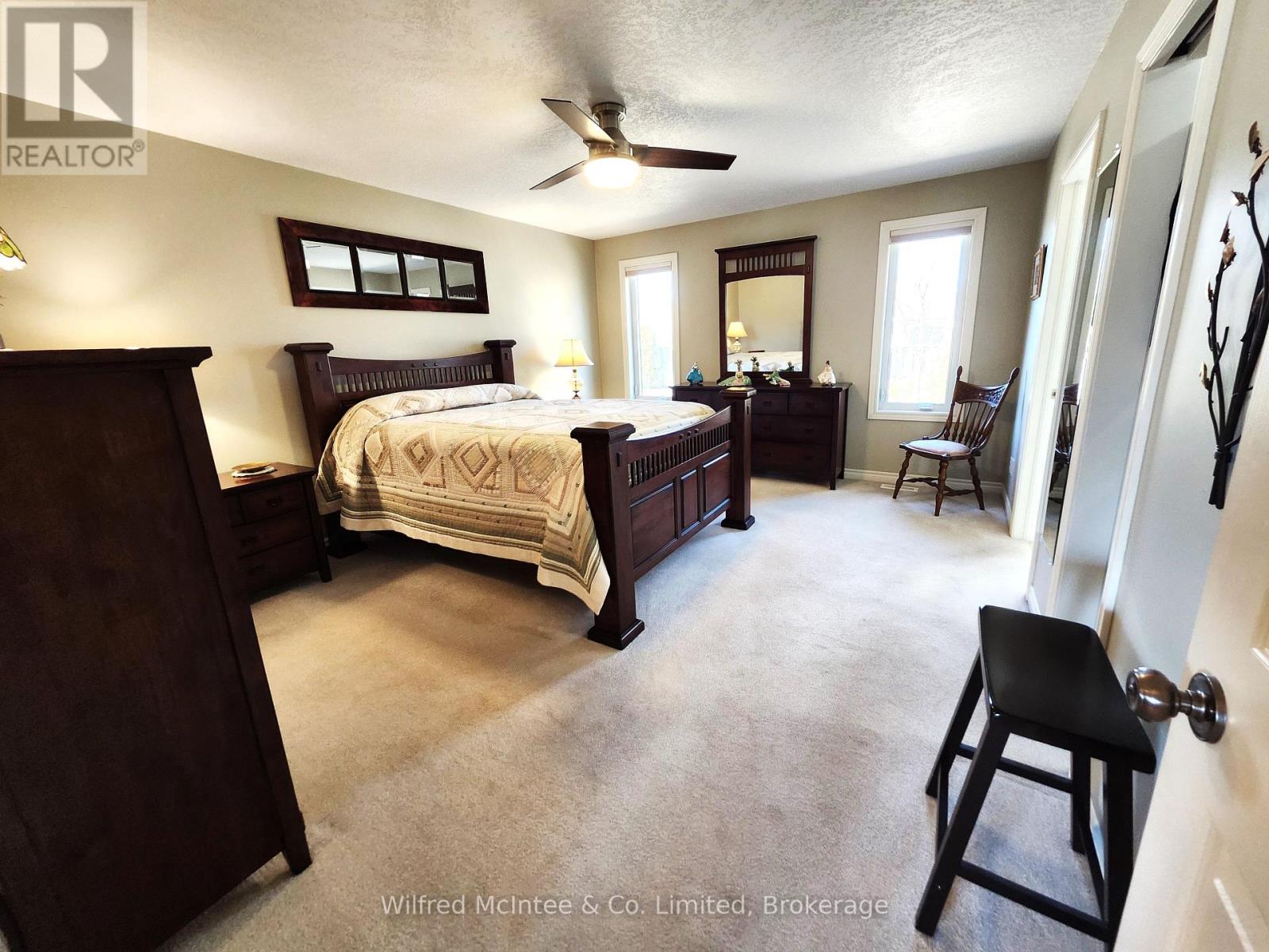 230 4th Street Crescent, Hanover, Ontario  N4N 3S2 - Photo 14 - X12943066