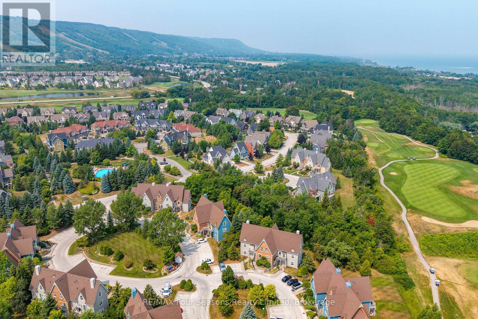 114 - 184 Snowbridge Way, Blue Mountains, Ontario  L9Y 0V1 - Photo 26 - X12943080