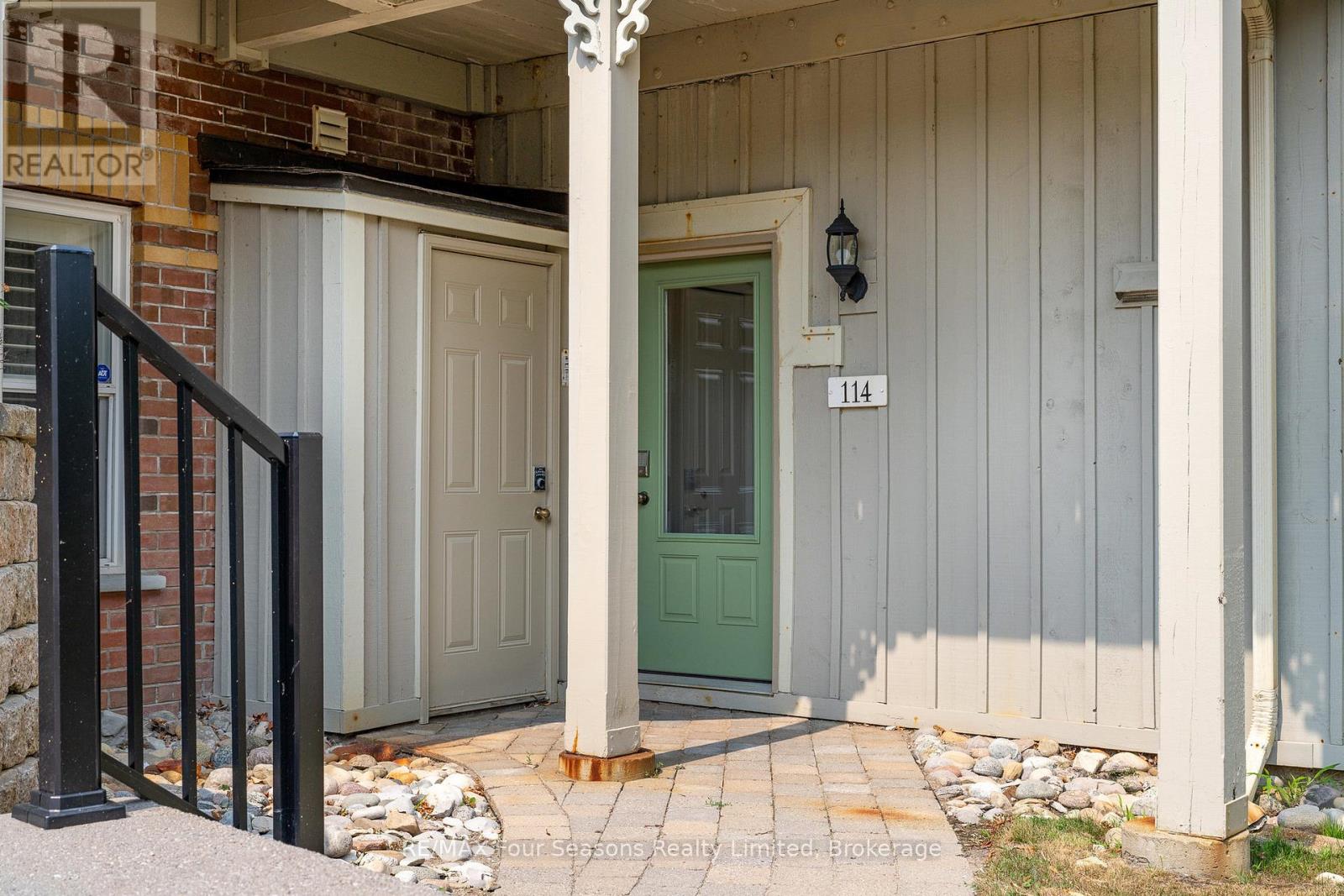 114 - 184 Snowbridge Way, Blue Mountains, Ontario  L9Y 0V1 - Photo 33 - X12943080