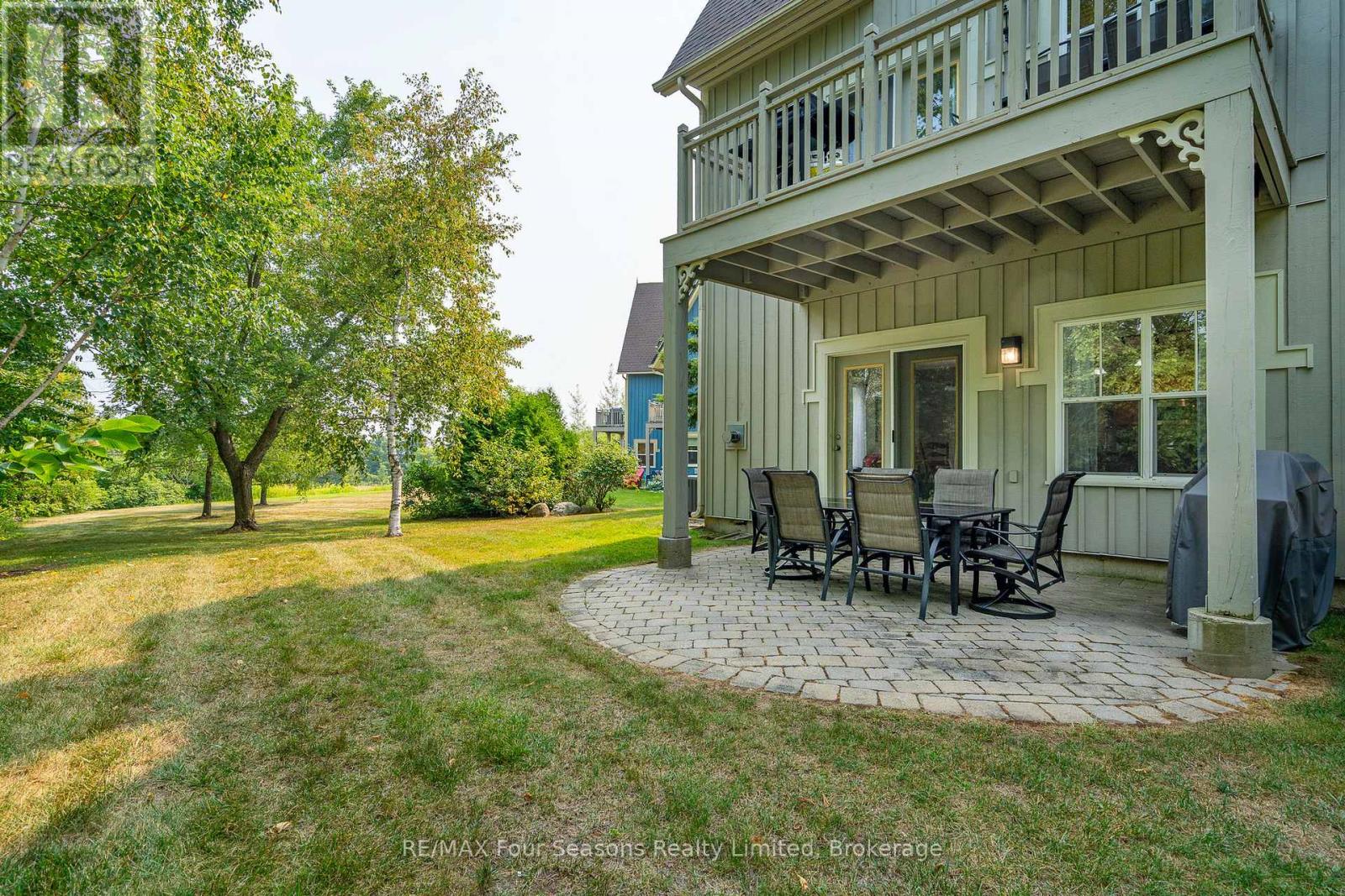 114 - 184 Snowbridge Way, Blue Mountains, Ontario  L9Y 0V1 - Photo 34 - X12943080